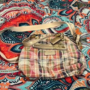 Coach Cream and Gold Crossbody Bag with Elegant Design